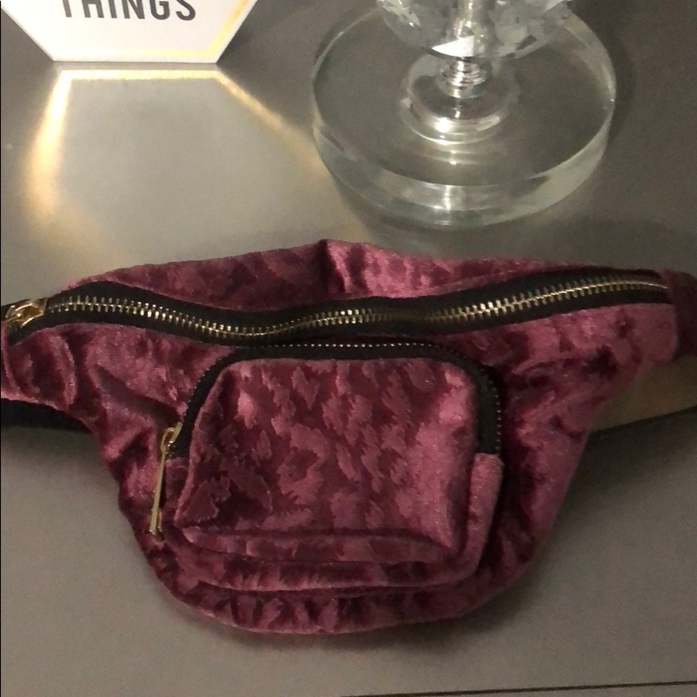 Steve Madden Fanny Pack